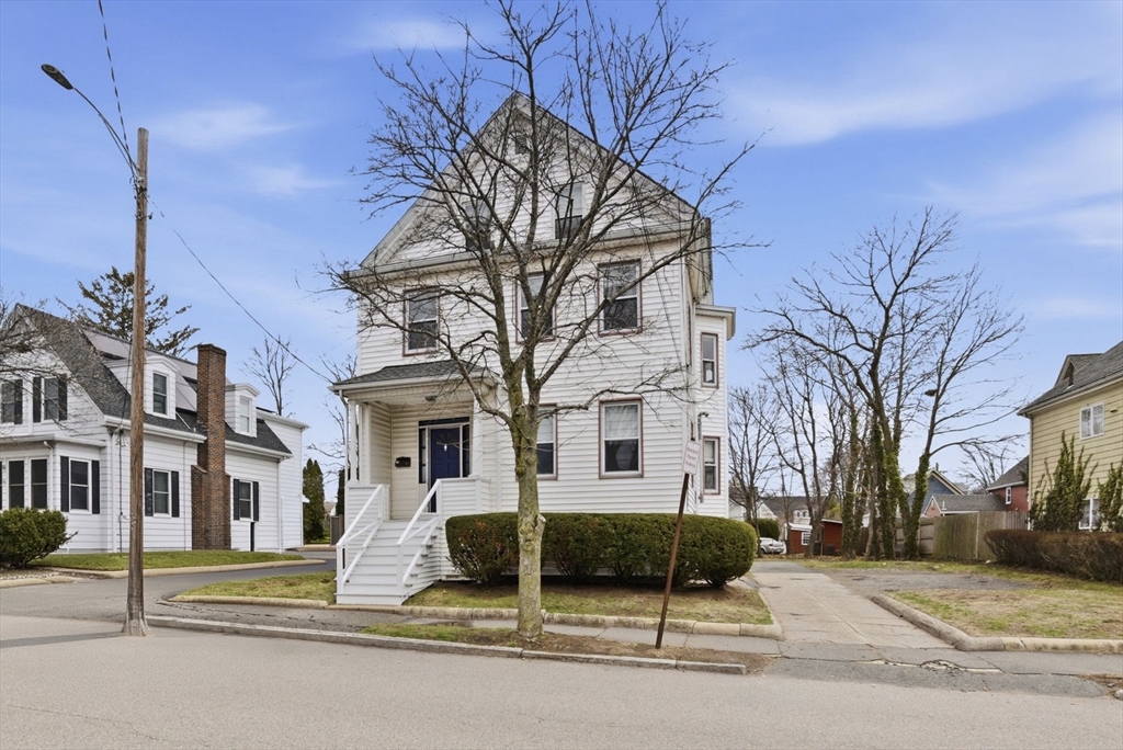 55 Pine St 2