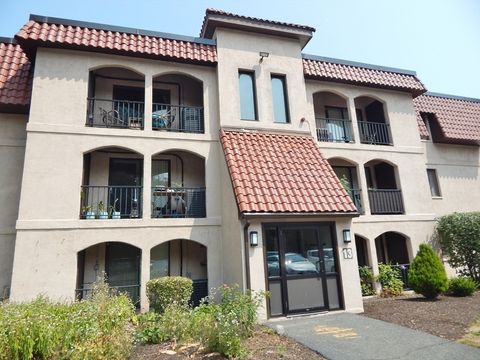 685 Oak St 13-2 Brockton MA 02301