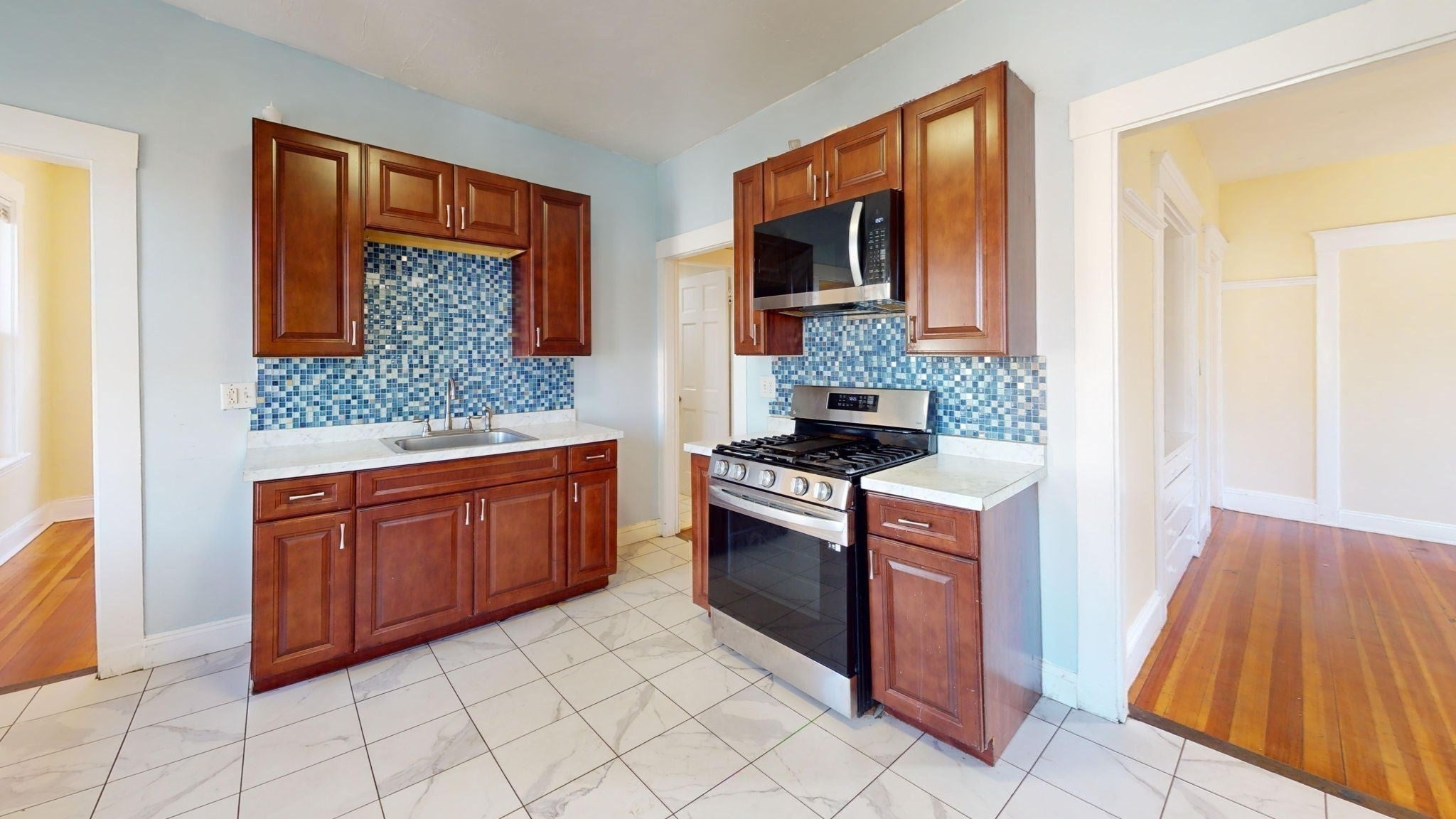 19 Nightingale St, Boston, MA, 19 Nightingale St, Boston, MA Photo #3