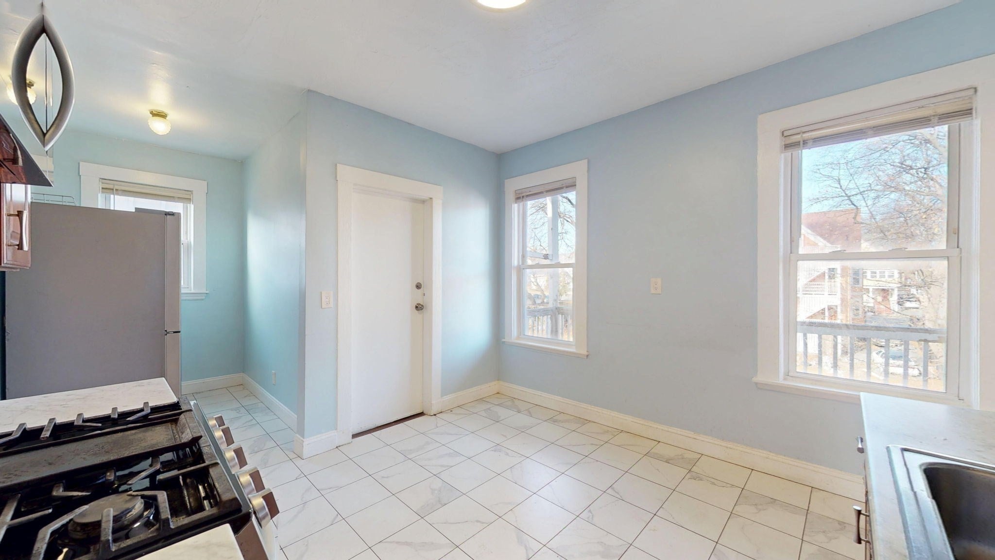 19 Nightingale St, Boston, MA, 19 Nightingale St, Boston, MA Photo #6