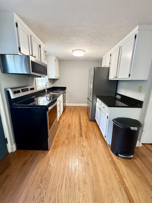 32 Boyce St A
