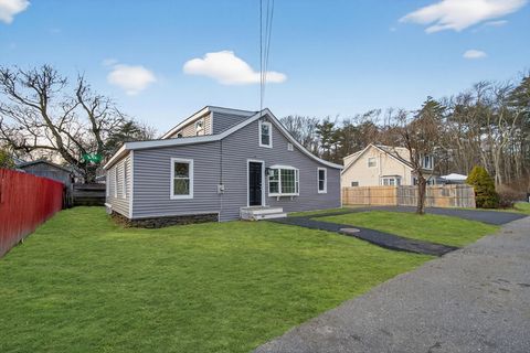 Photo of 21 Evergreen St, Dartmouth, MA 02747 (MLS # 73460734)