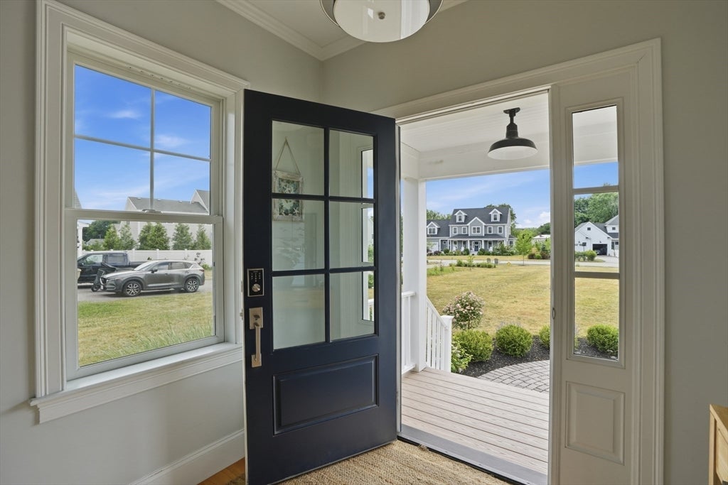 11 Carriage House Way