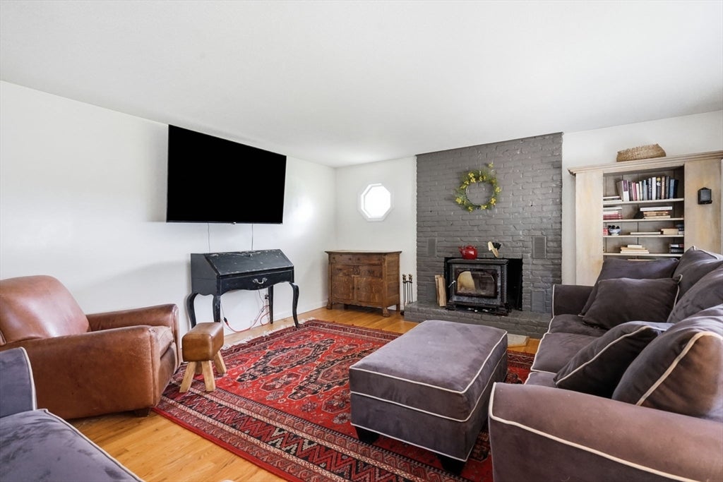 169 Sandtrap Way, Chicopee, MA Photo #20