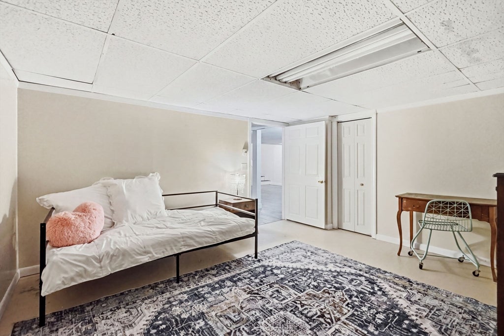 169 Sandtrap Way, Chicopee, MA Photo #36