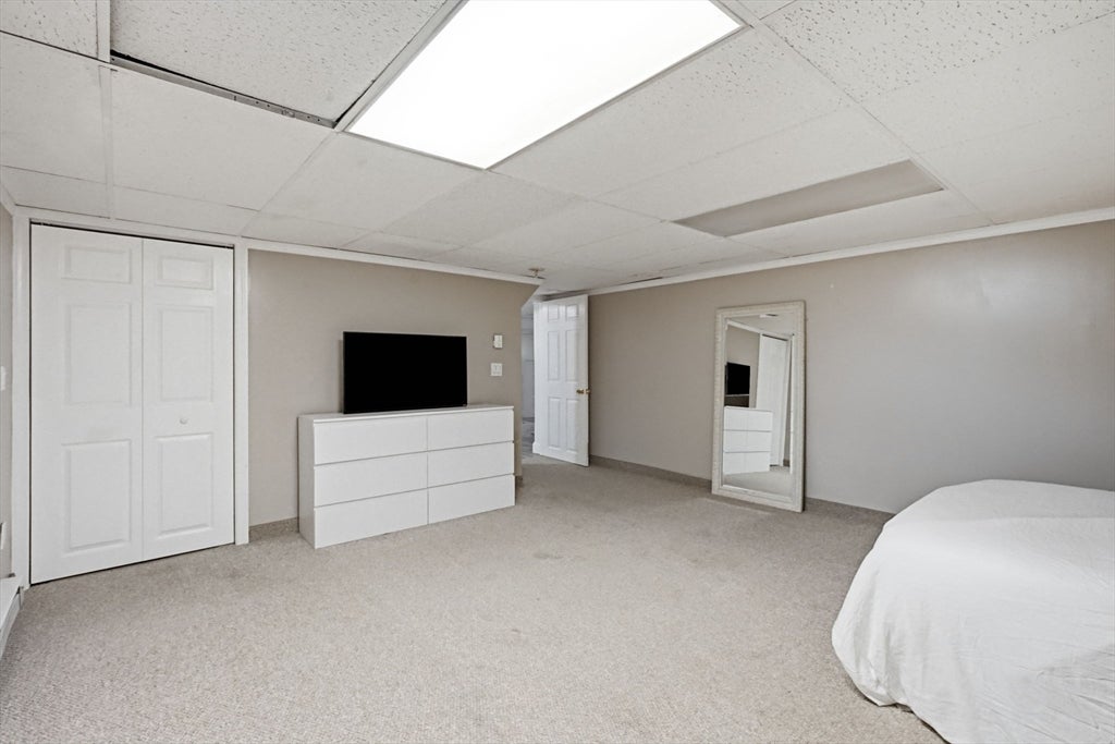 169 Sandtrap Way, Chicopee, MA Photo #35