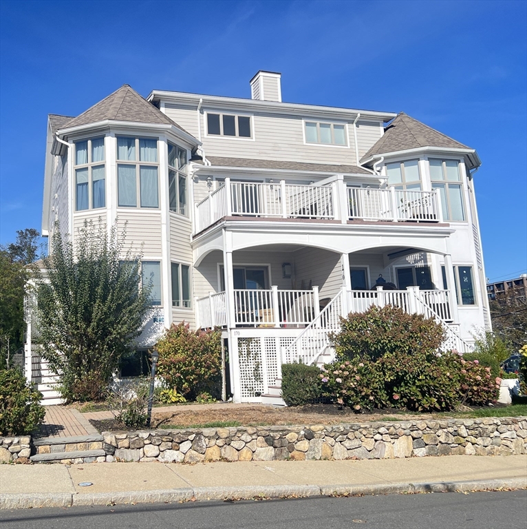 170 Cliff Ave 170