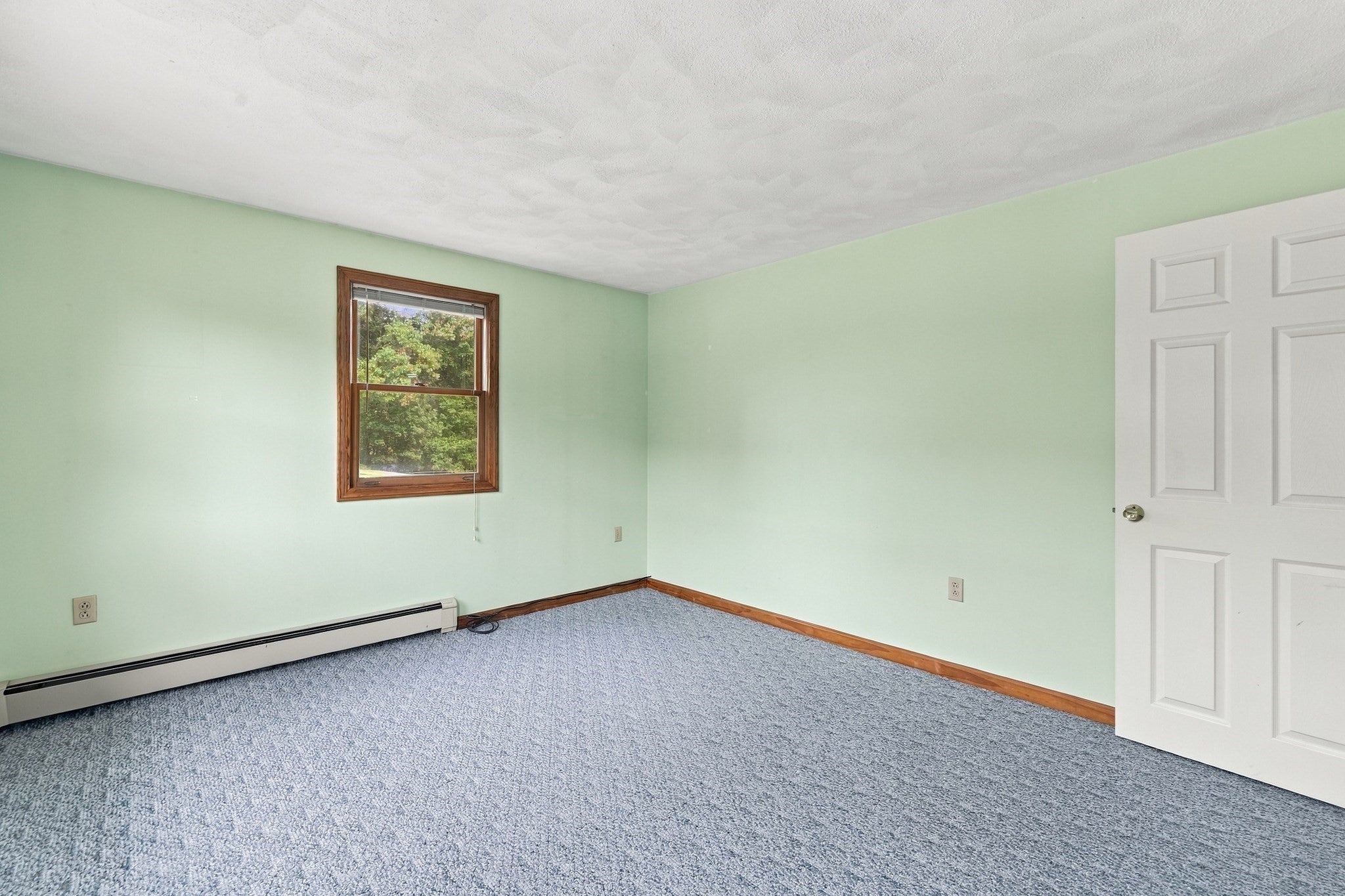21 Bridle Rd, Billerica, MA Photo #23
