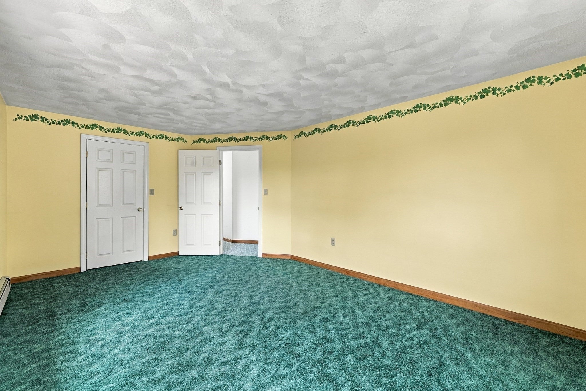 21 Bridle Rd, Billerica, MA Photo #28