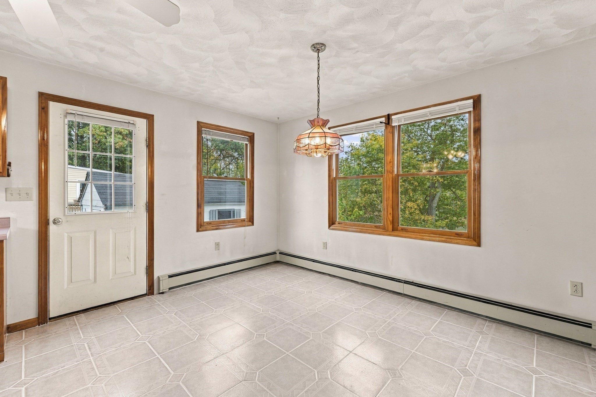 21 Bridle Rd, Billerica, MA Photo #8