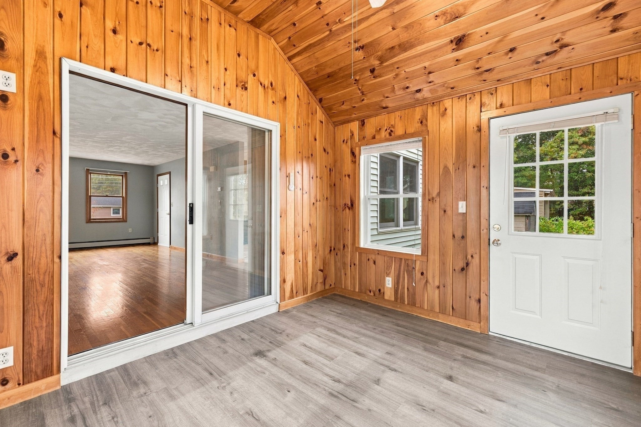 21 Bridle Rd, Billerica, MA Photo #15