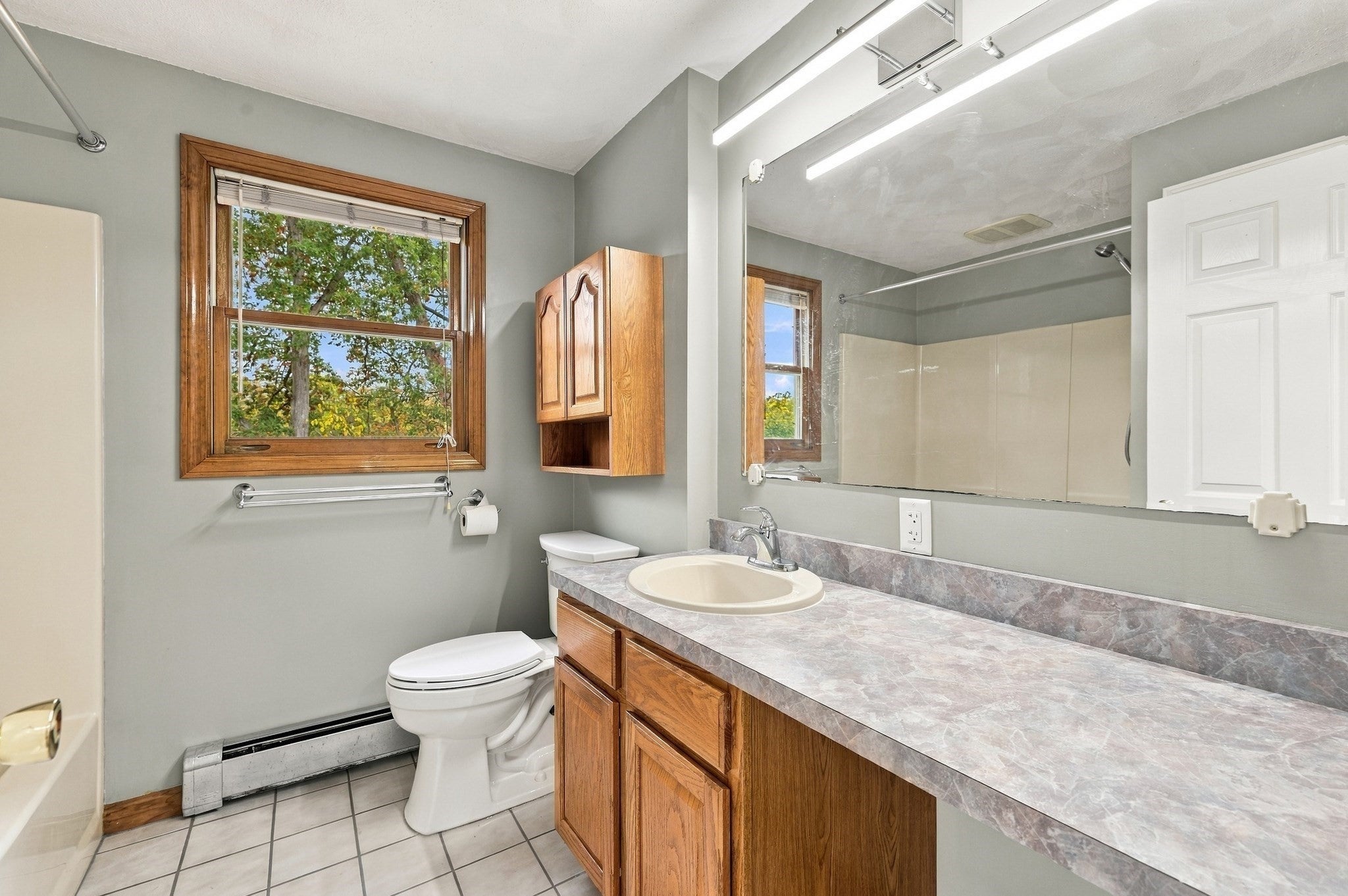 21 Bridle Rd, Billerica, MA Photo #31