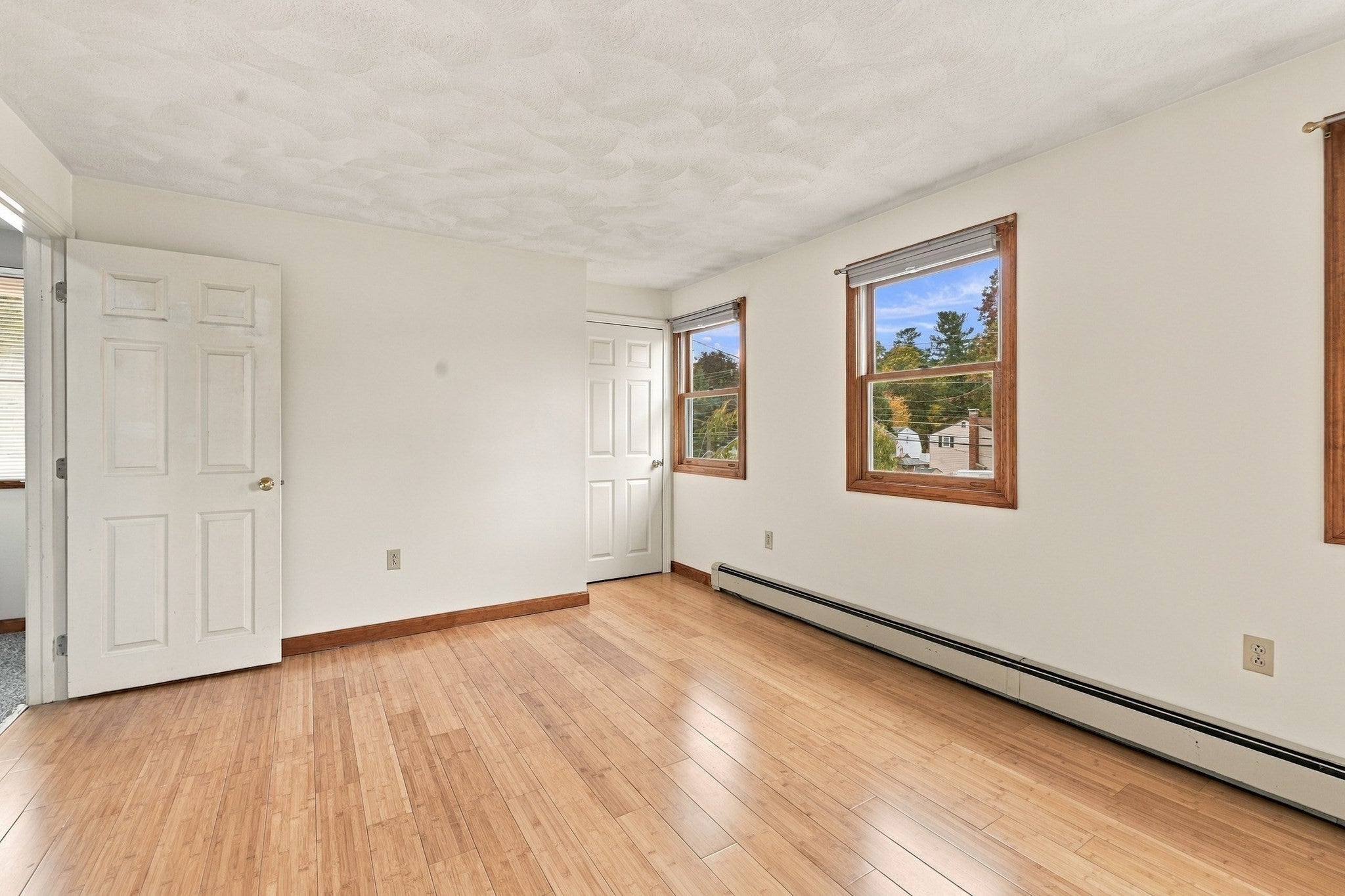 21 Bridle Rd, Billerica, MA Photo #22