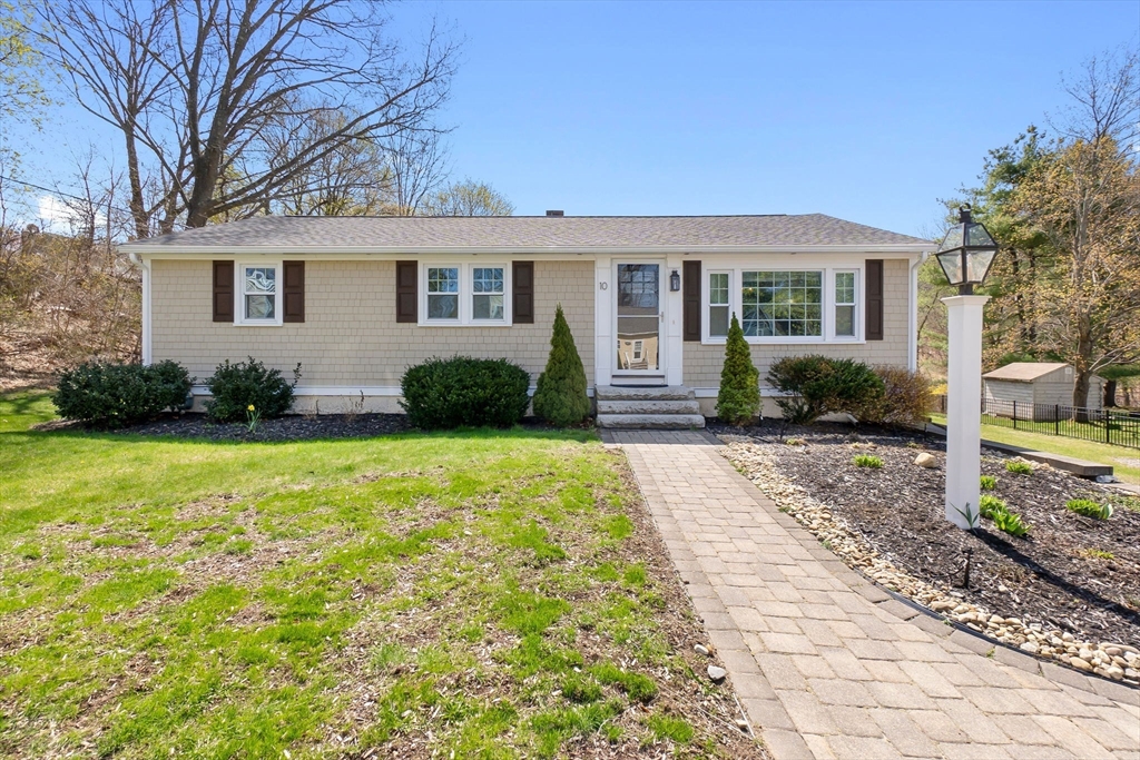 10 Hunter Dr