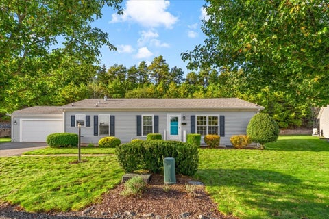 Photo of 37 Willow Bend Blvd, Plymouth, MA 02360 (MLS # 73594797)