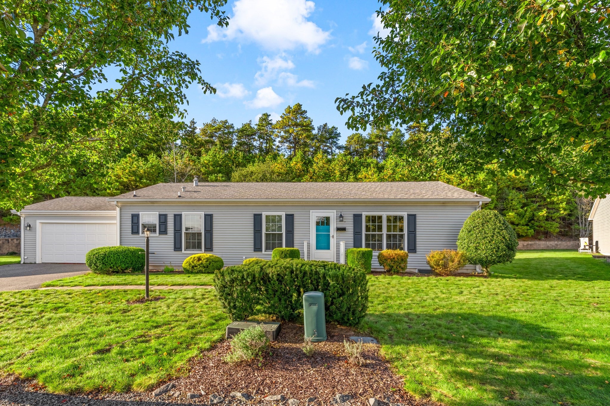 37 Willow Bend Blvd