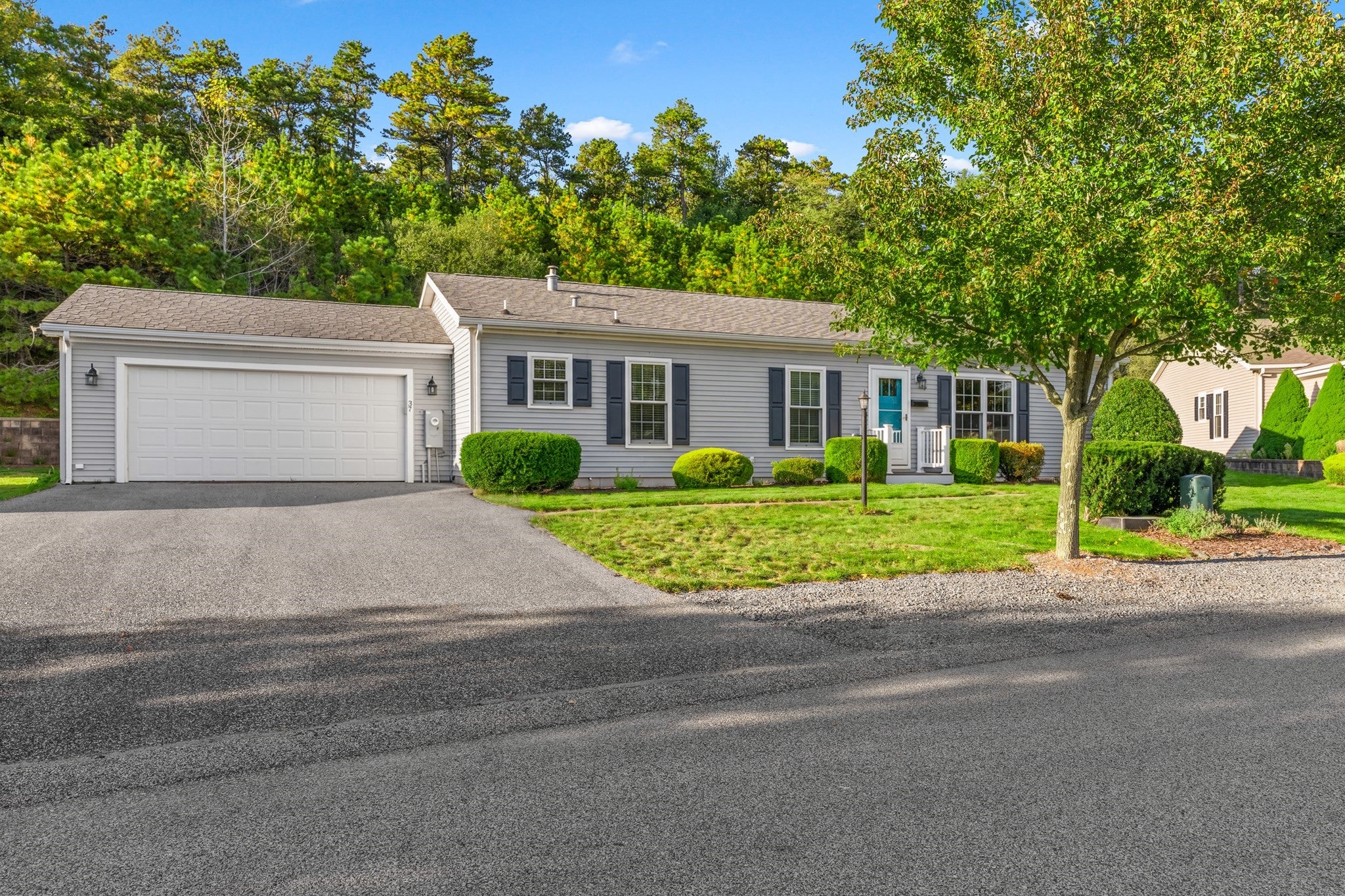 37 Willow Bend Blvd