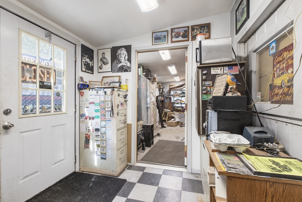 112 Providence Rd