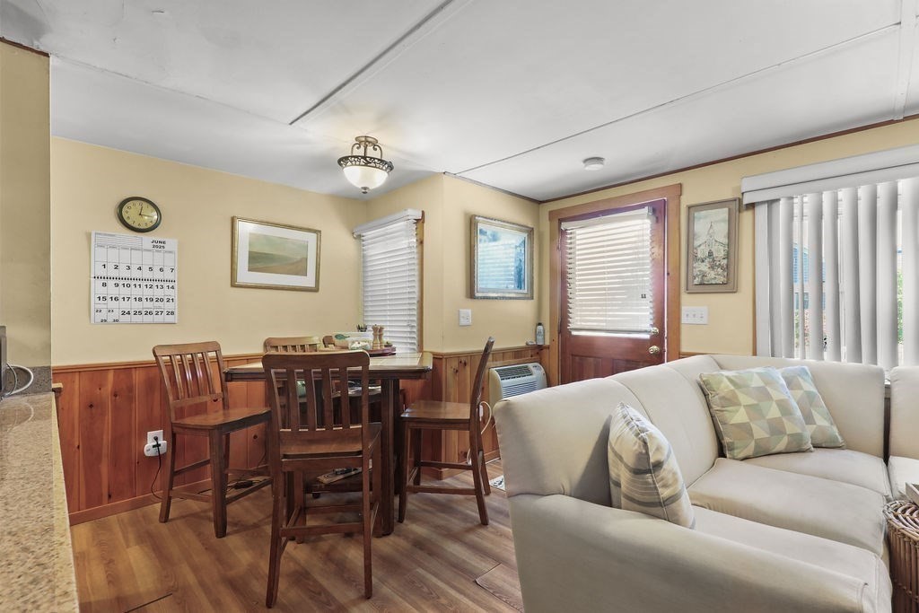118 Bay Rd