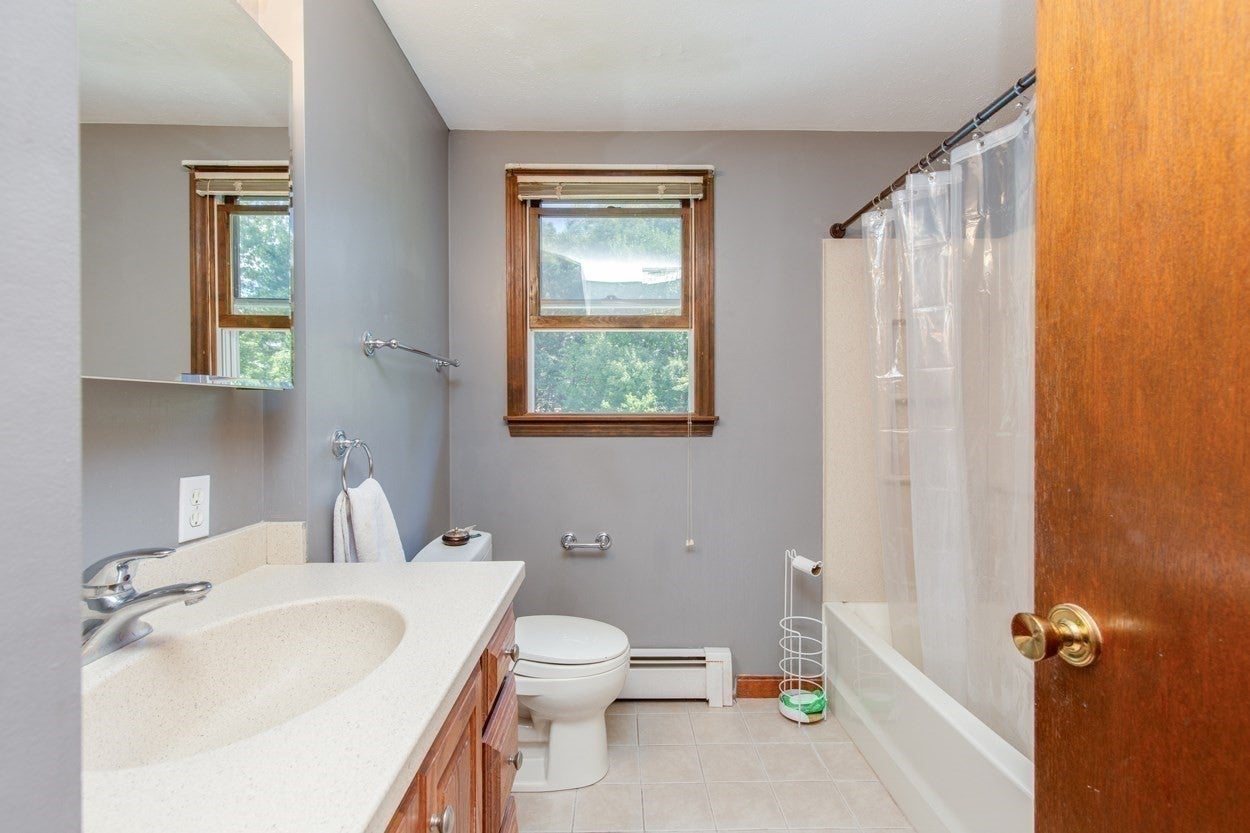 21 Partridge Road, Dracut, MA, 21 Partridge Road, Dracut, MA Photo #23