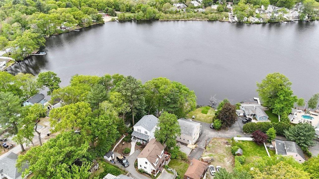 20 Emerson Road