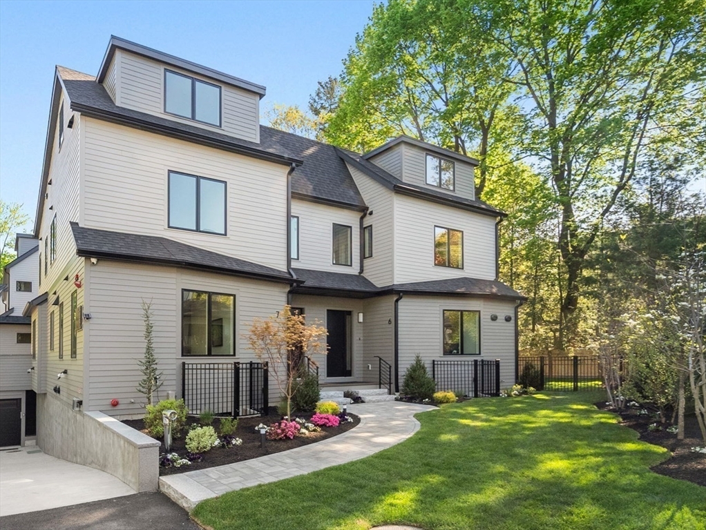 Photo of 956 Walnut Street, Newton, MA