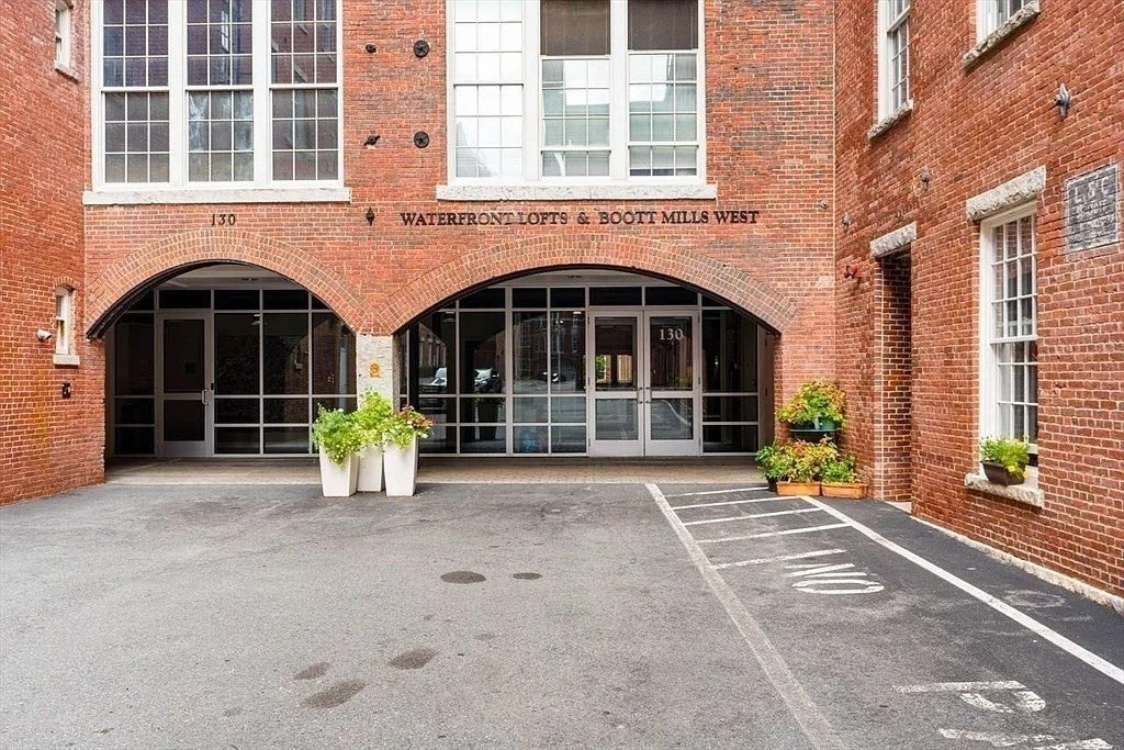 130 John St #459, Lowell, MA, 130 John St #459, Lowell, MA Photo #40