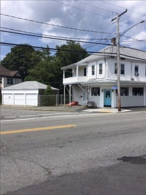 Photo of 414 Main St, Fairhaven, MA 02719 (MLS # 73488328)