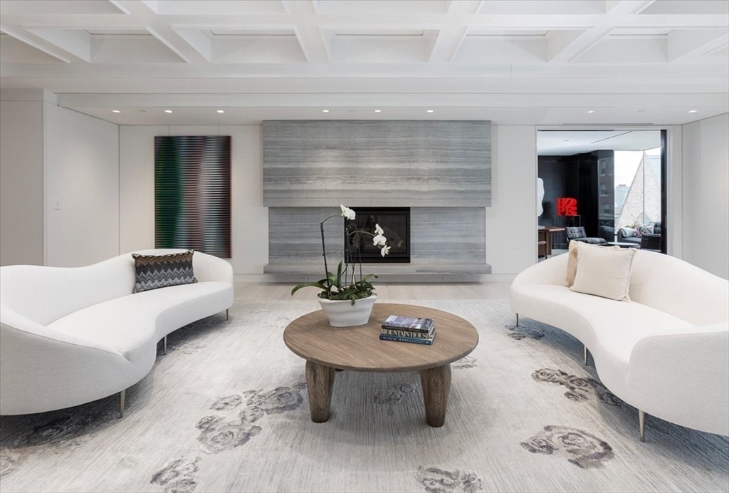 6 Newbury Street 501-502