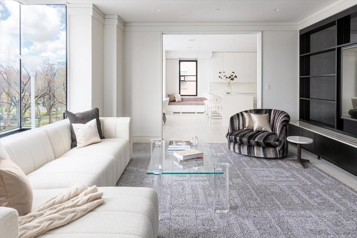 6 Newbury Street 501-502