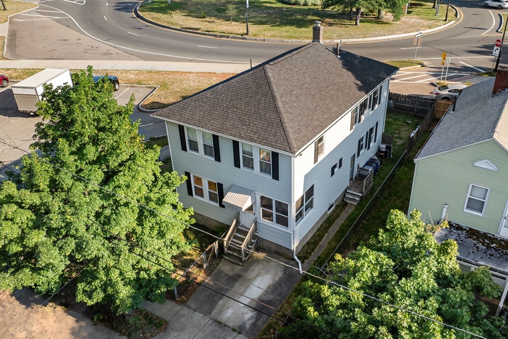 85 Whiton Ave