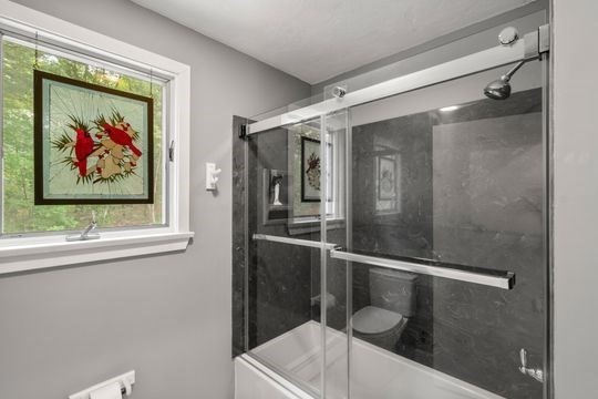 170 Millville Rd, Mendon, MA Photo #16
