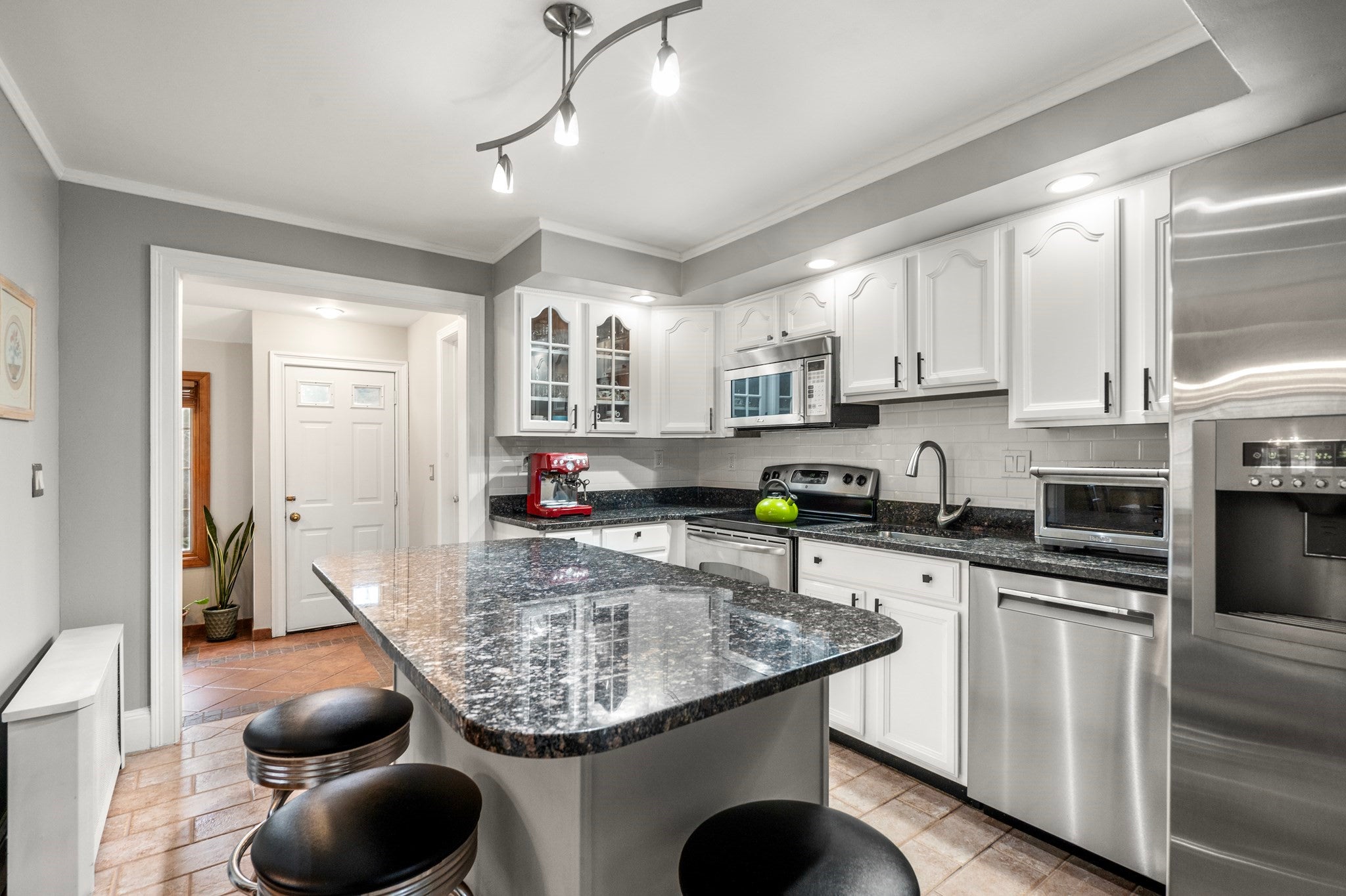 15 Loveland St #15, Brookline, MA, 15 Loveland St #15, Brookline, MA Photo #21