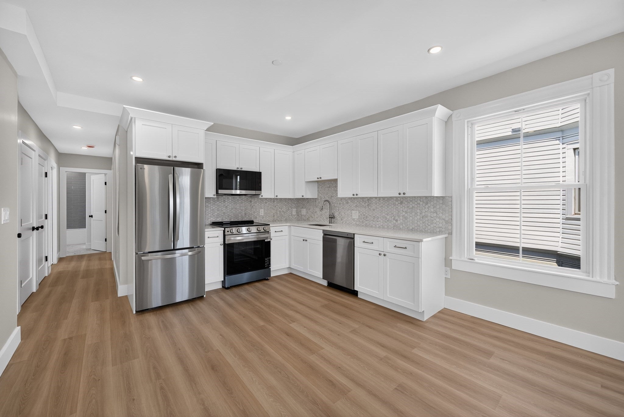 Photo of 533 Washington Street, Boston, MA