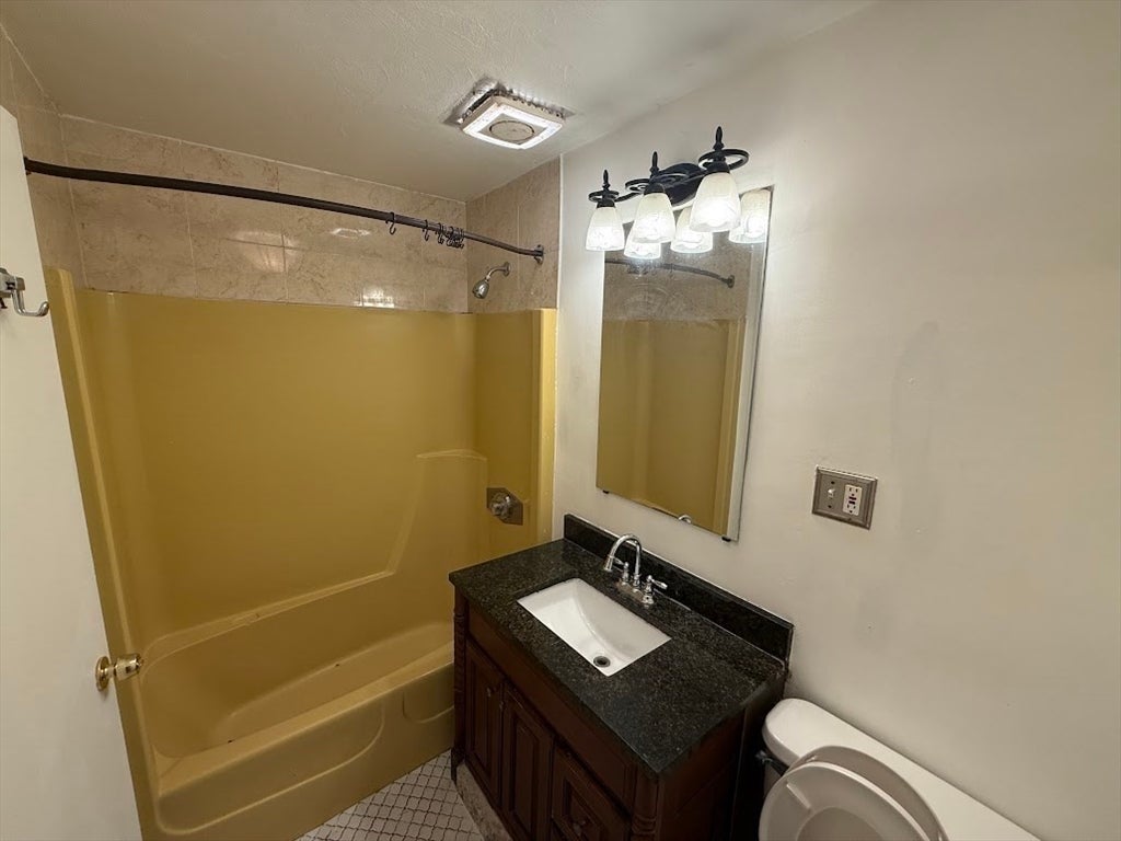 35 Washington St #3, Medford, MA Photo #9