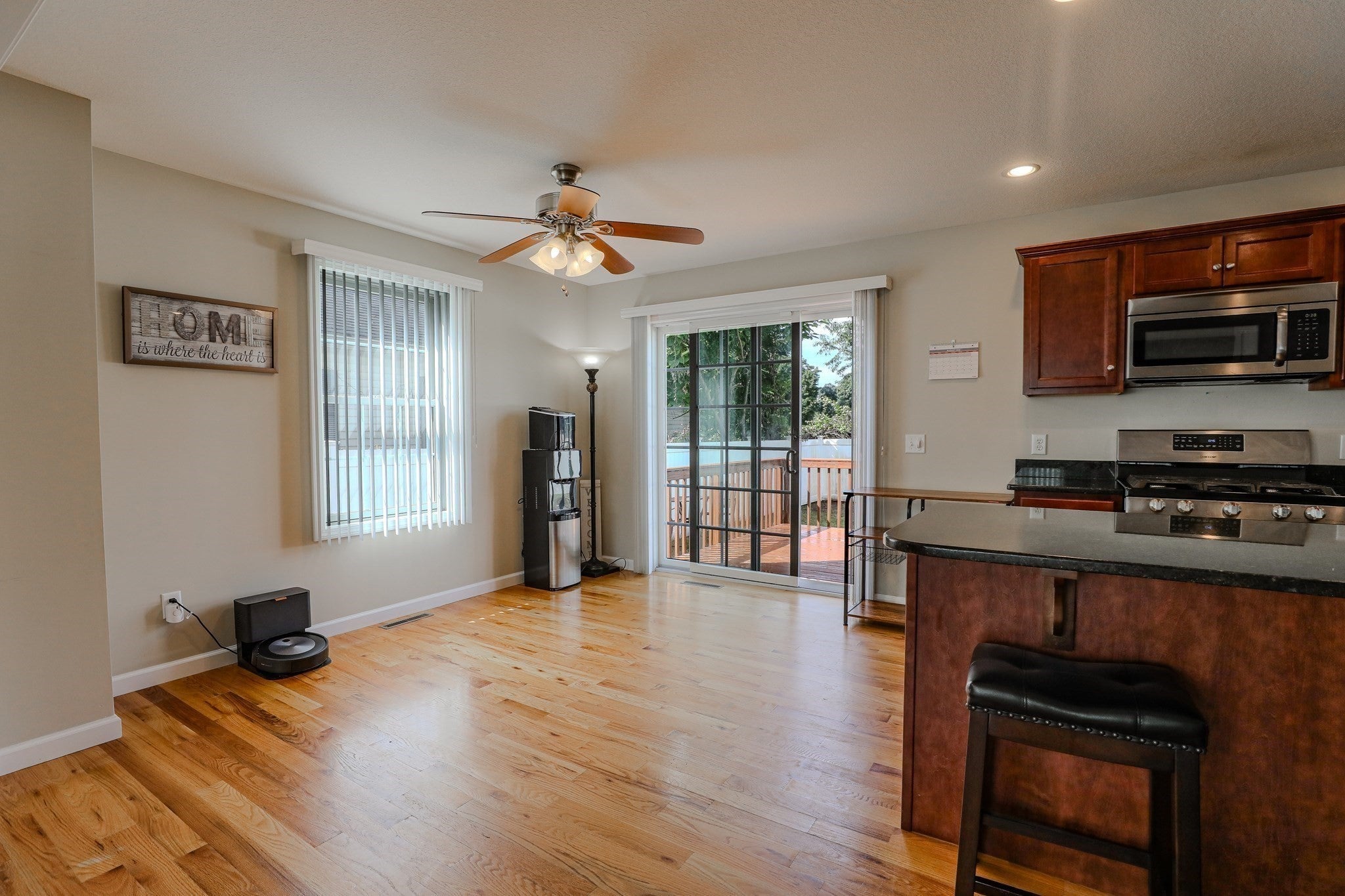 122 Ambrose St, Springfield, MA Photo #14