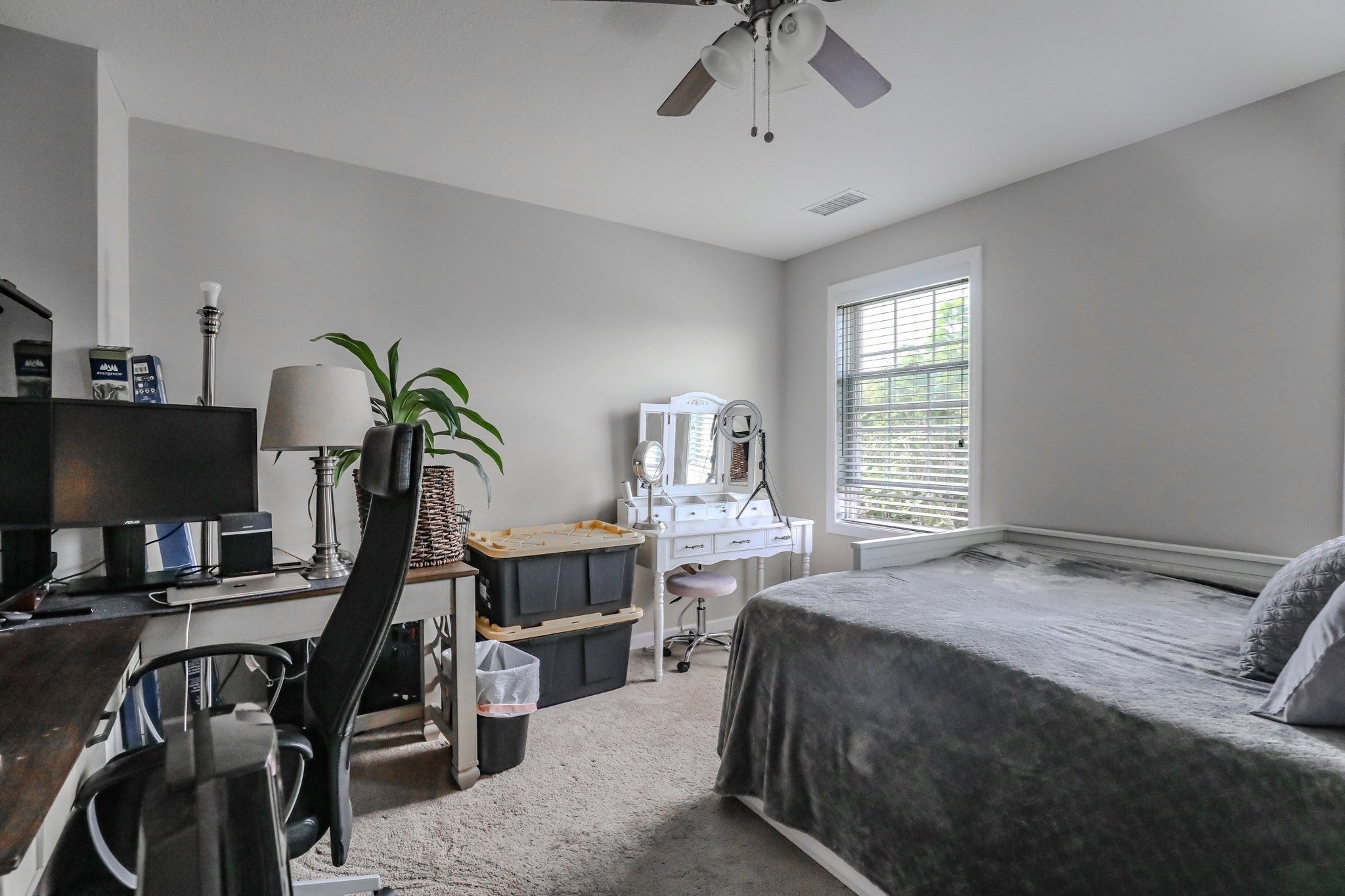 122 Ambrose St, Springfield, MA Photo #23