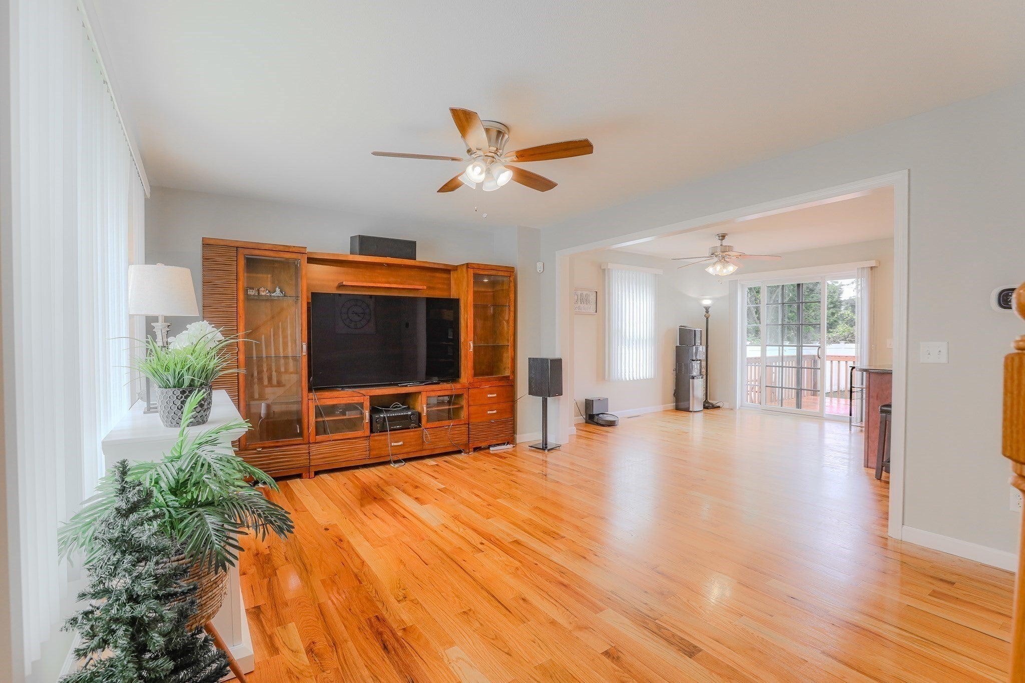 122 Ambrose St, Springfield, MA Photo #4