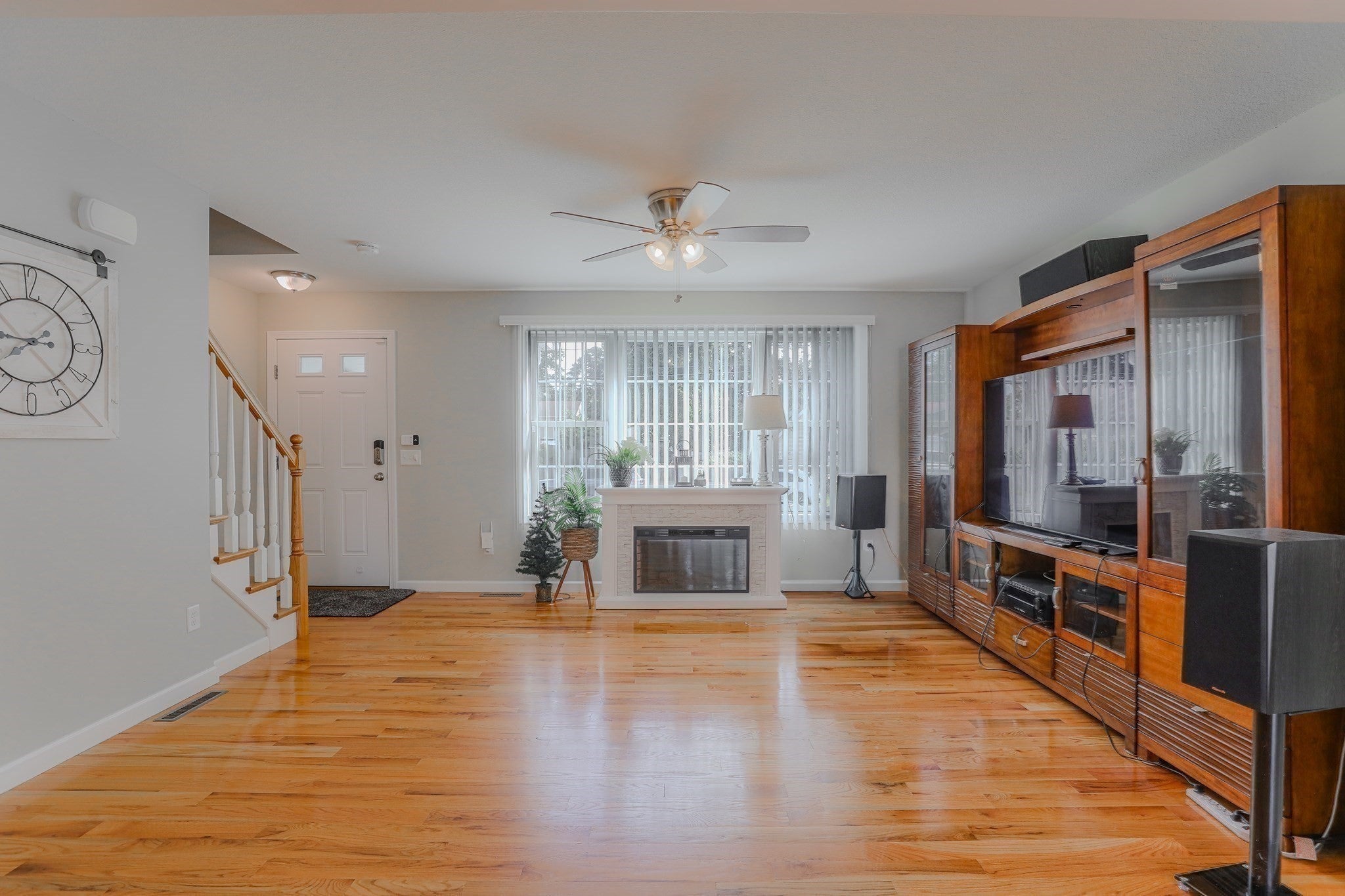 122 Ambrose St, Springfield, MA Photo #9