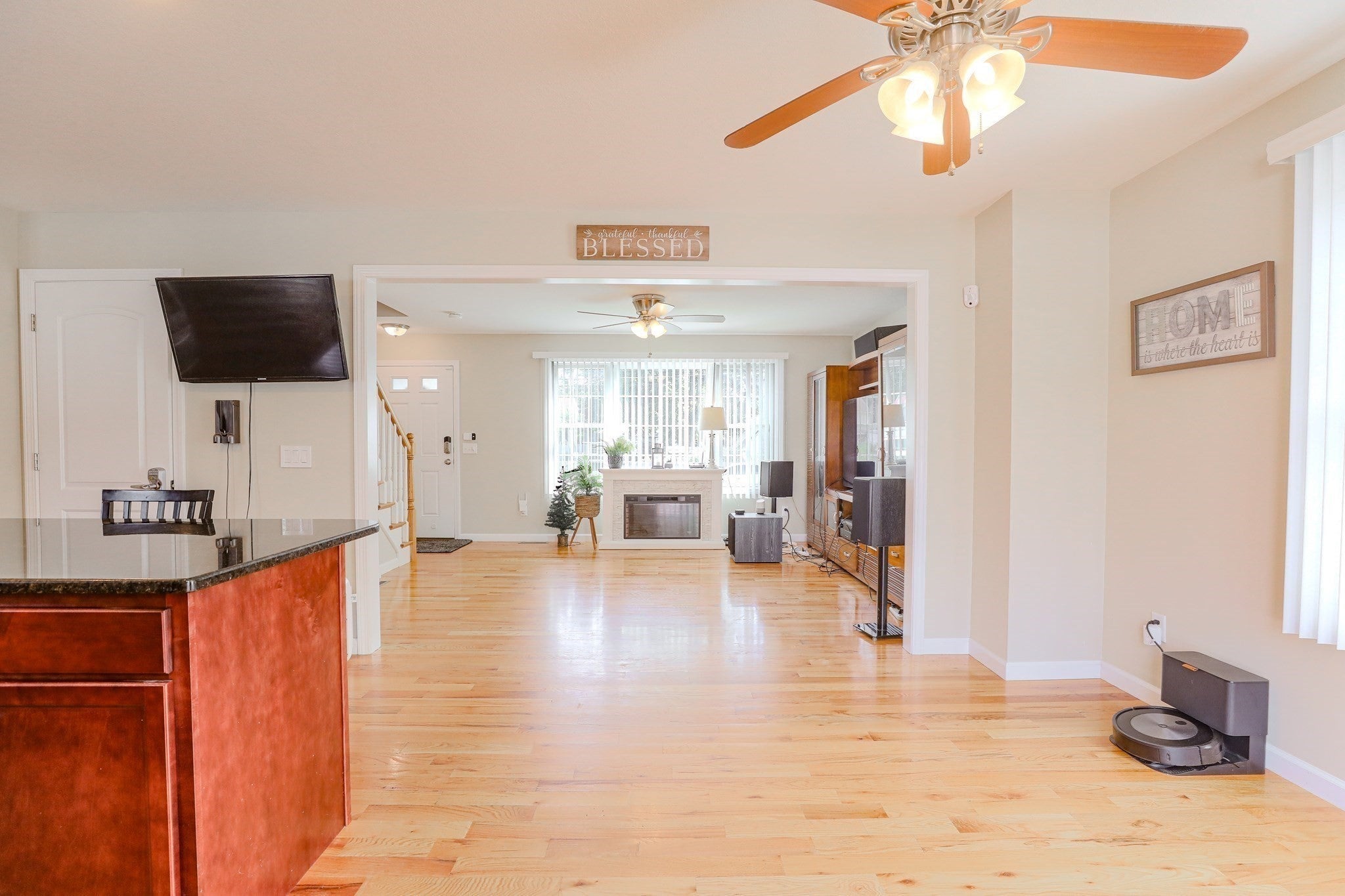 122 Ambrose St, Springfield, MA Photo #10