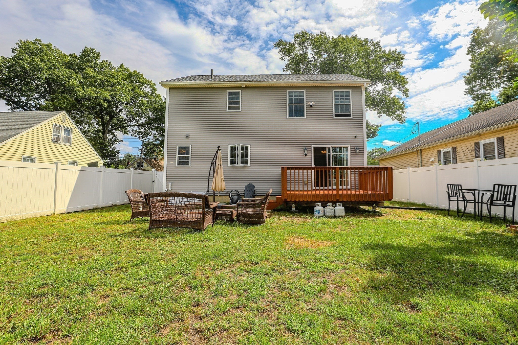 122 Ambrose St, Springfield, MA Photo #34