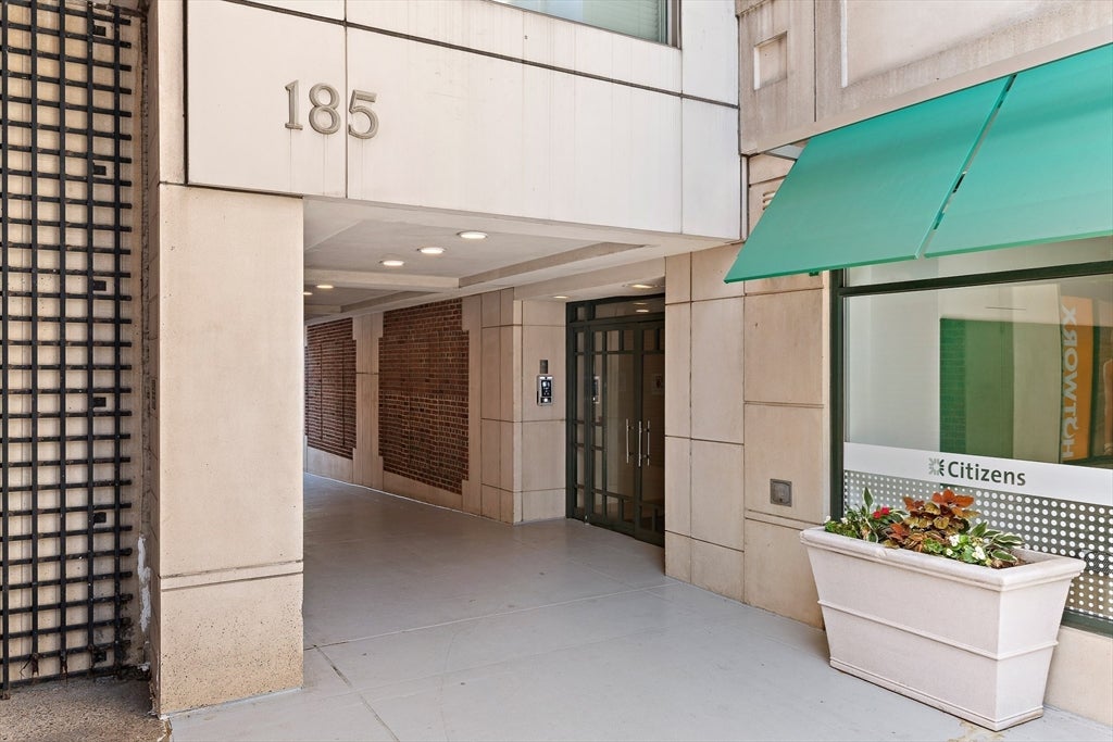 185 Massachusetts Ave #304, Boston, MA Photo #17
