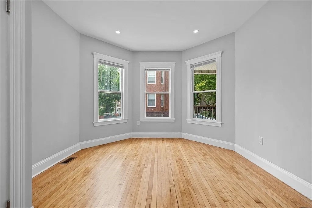 29 Magnolia St #1, Boston, MA, 29 Magnolia St #1, Boston, MA Photo #7