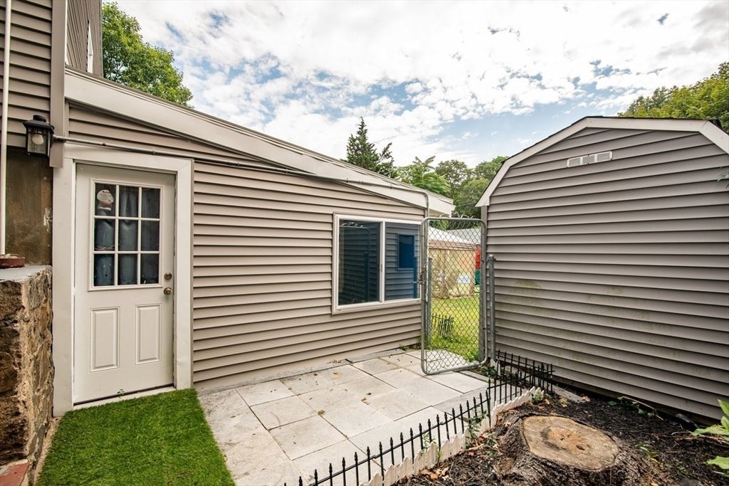 52 Burpee Road, Swampscott, MA Photo #5