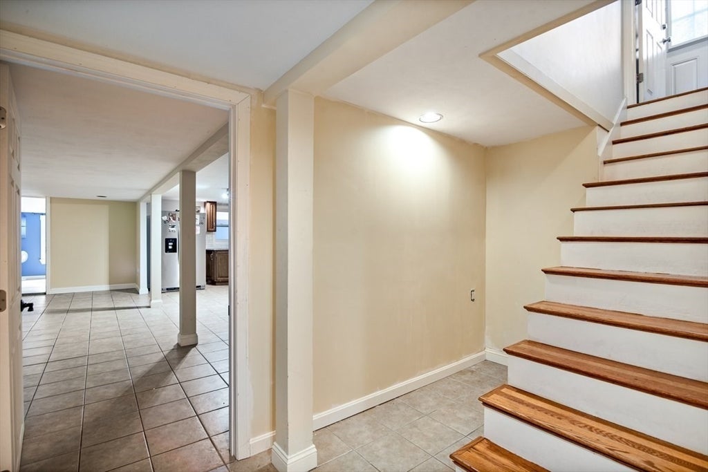 52 Burpee Road, Swampscott, MA Photo #17