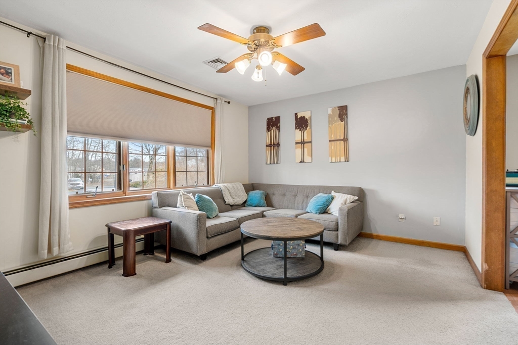 4 Dorianna Cir