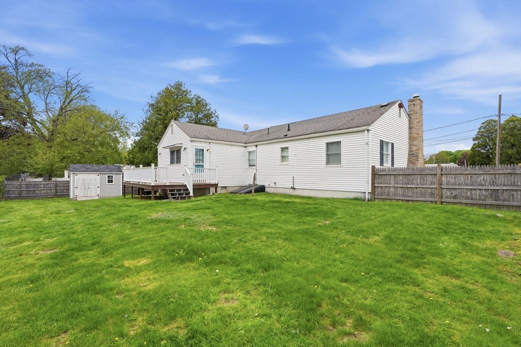 7 Beebe Lane