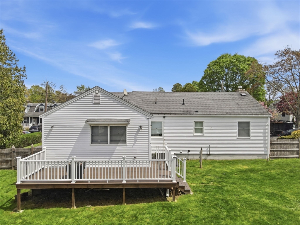 7 Beebe Lane