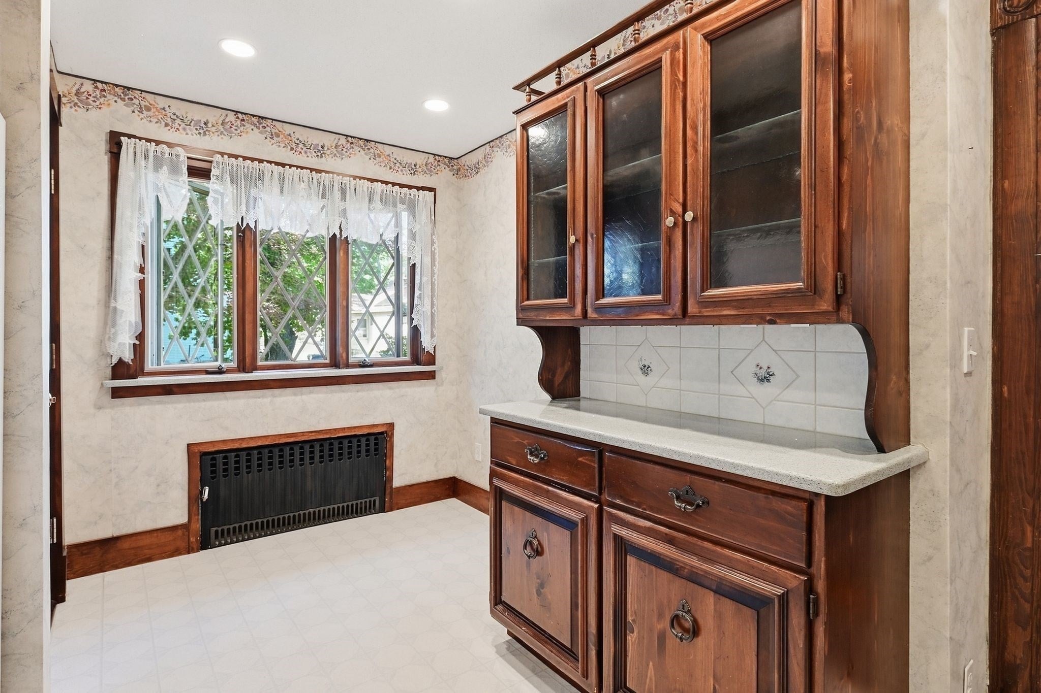 46 Rush St, Springfield, MA, 46 Rush St, Springfield, MA Photo #19