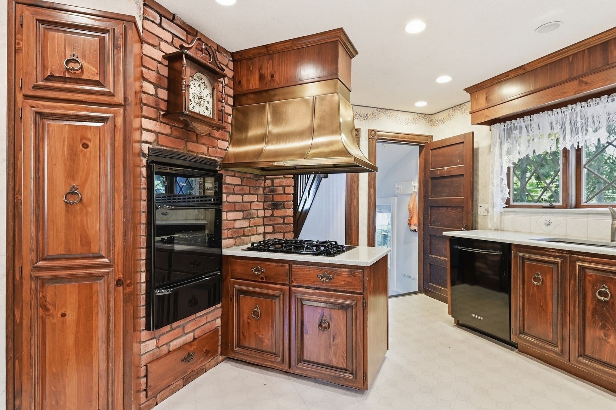 46 Rush St, Springfield, MA, 46 Rush St, Springfield, MA Photo #20